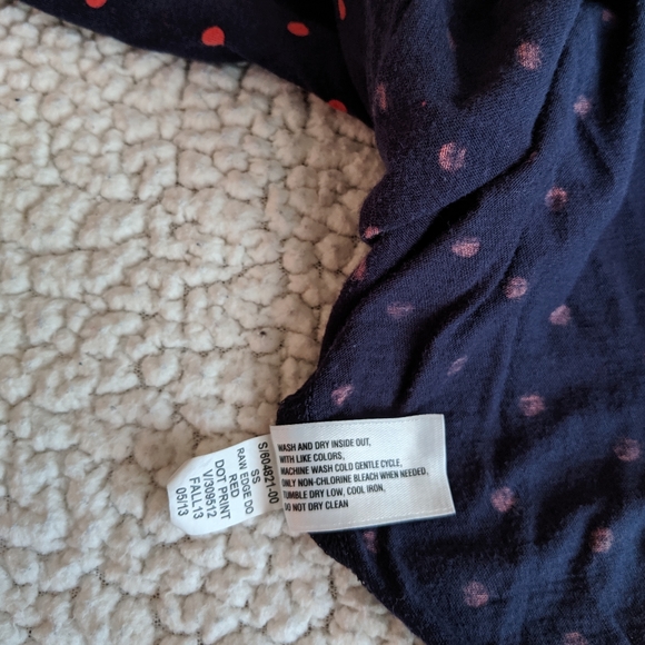 GAP 100% cotton polka dot tee (size S) - Picture 6 of 7